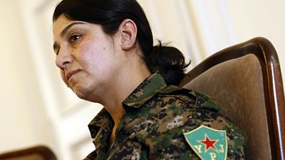 Velitelka lurdských ženských oddílů YPJ Nesrin Abdullahová Velitelka lurdských ženských oddílů YPJ Nesrin Abdullahová