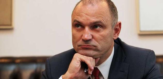 Prasárna, idiot, psychopat! Toto se děje po vypuštění zprávy, že byl zadržen Ivan Langer
